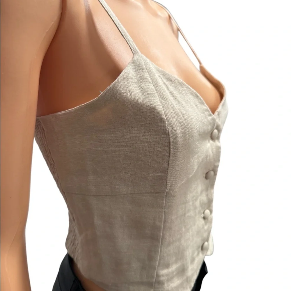 LOVE TREE Linen Blend Pretty Button Top NWT Size Medium - Picture 5 of 8